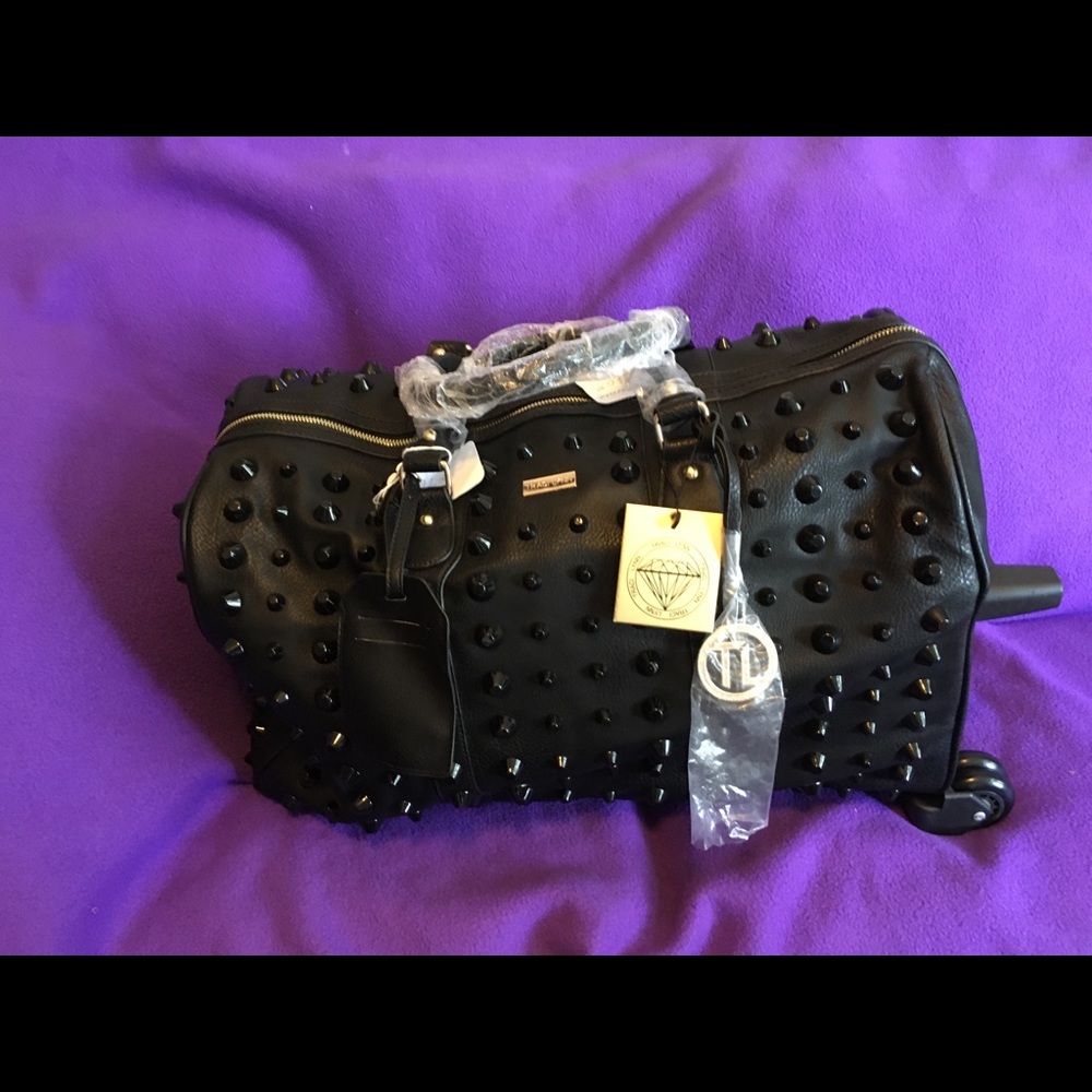 Traci Lynn luggage